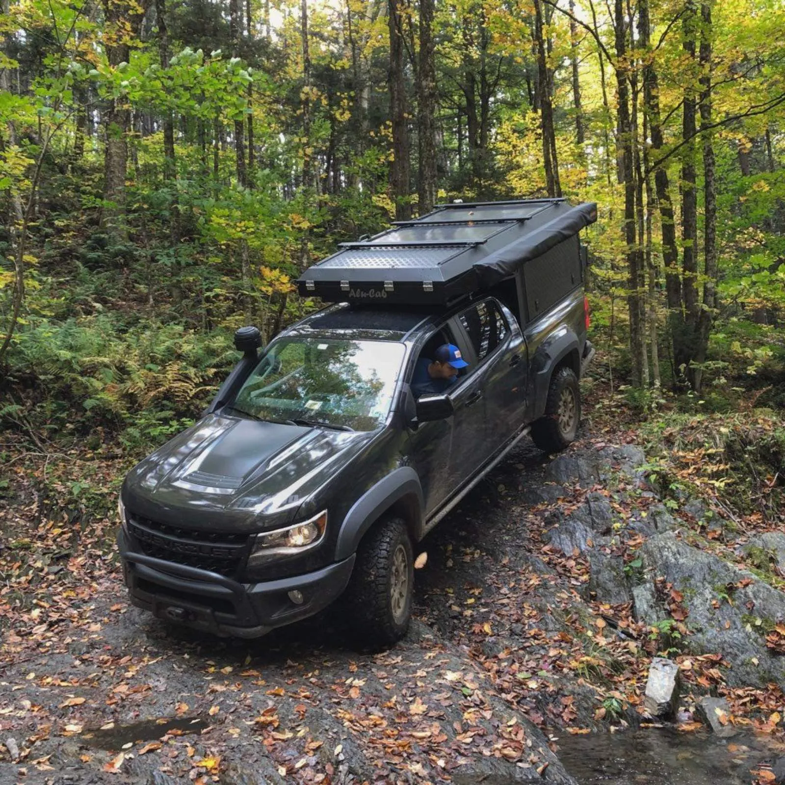 ALU-CAB CANOPY CAMPER FOR 2015  CHEVY COLORADO