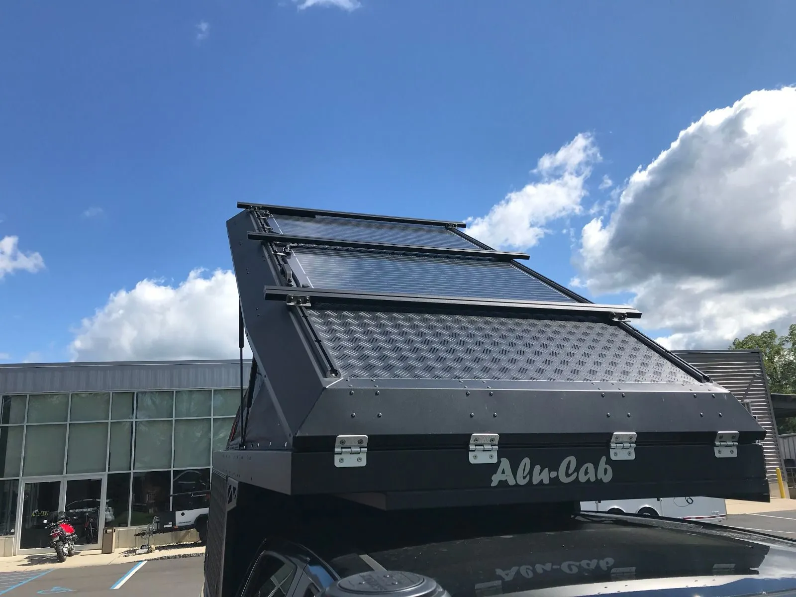 ALU-CAB CANOPY CAMPER FOR 2015  CHEVY COLORADO