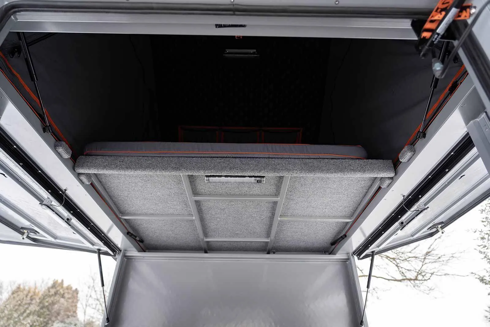 Alu-Cab Toyota Tacoma Canopy Camper 2016 