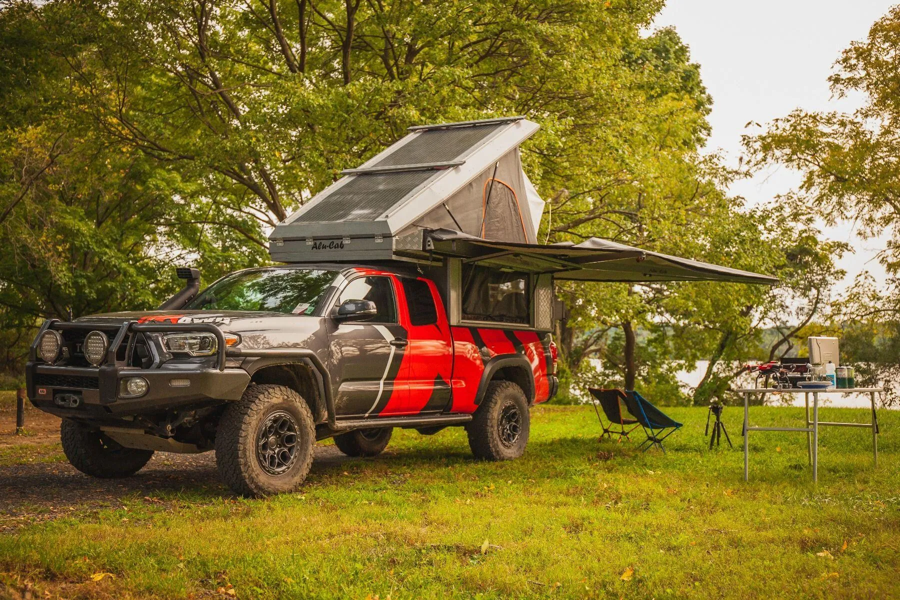 Alu-Cab Toyota Tacoma Canopy Camper 2016 