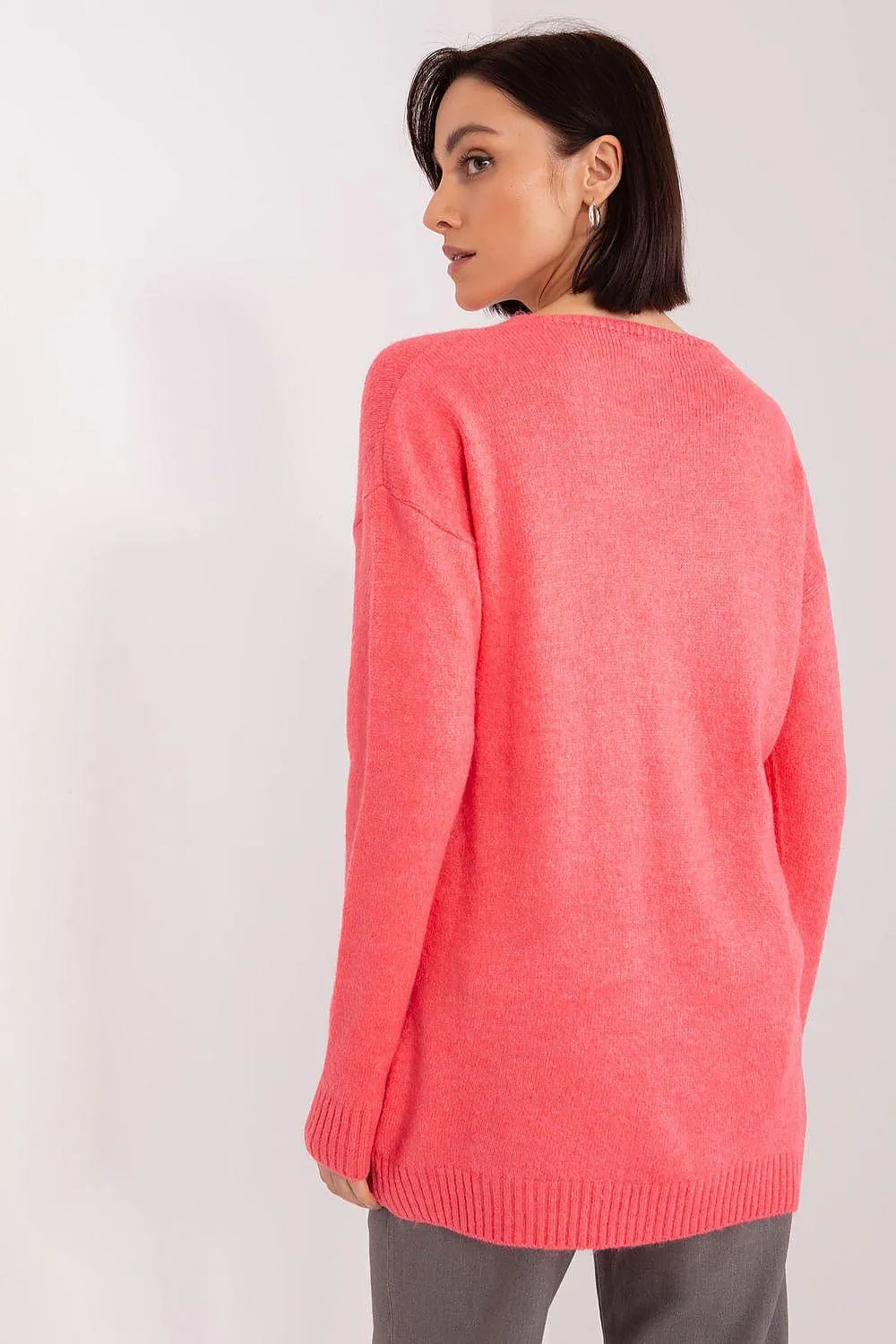 Chic Parisian Heart Knit Sweater for Effortless Elegance