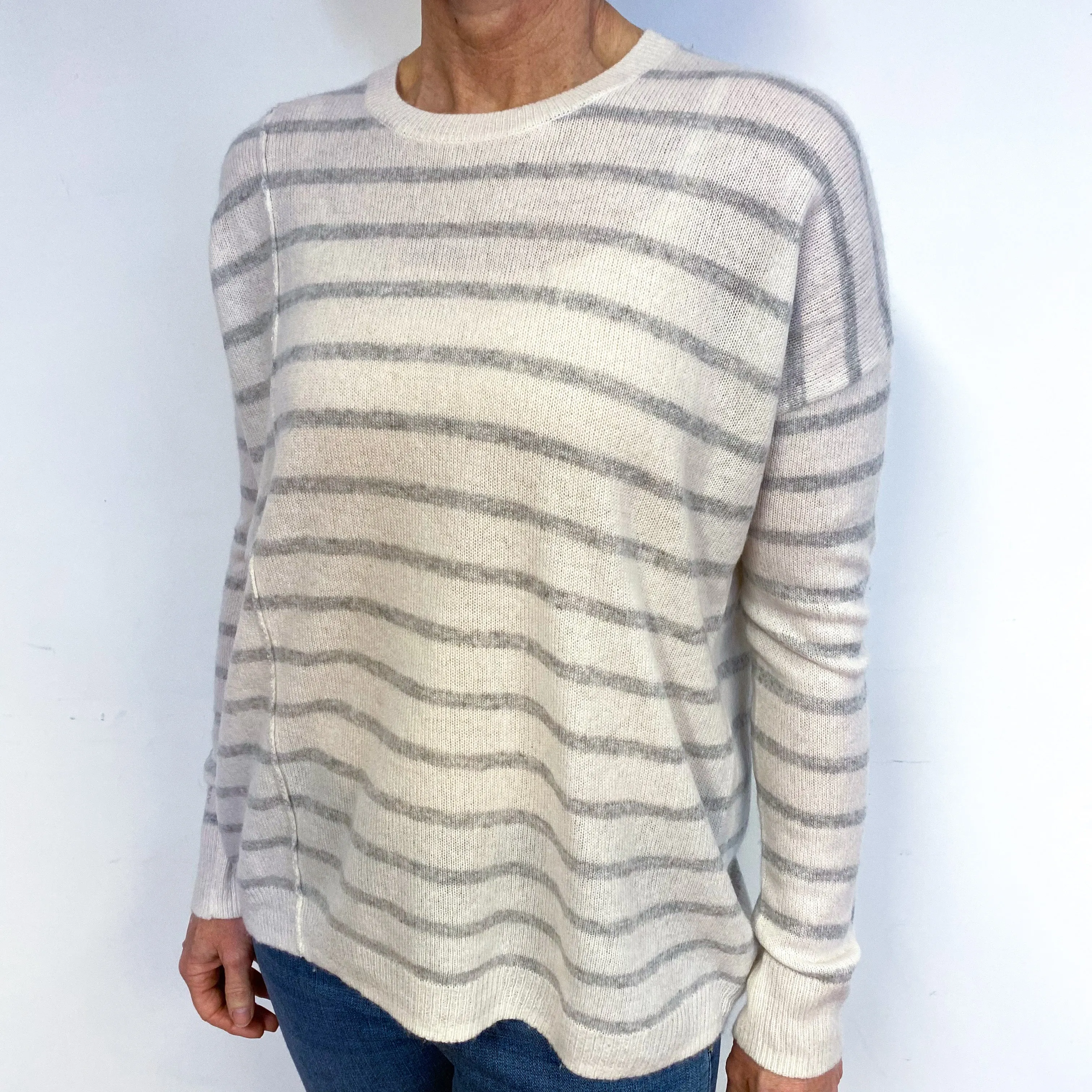 Cream Striped Lightweight Cashmere Crew Neck Jumper Medium