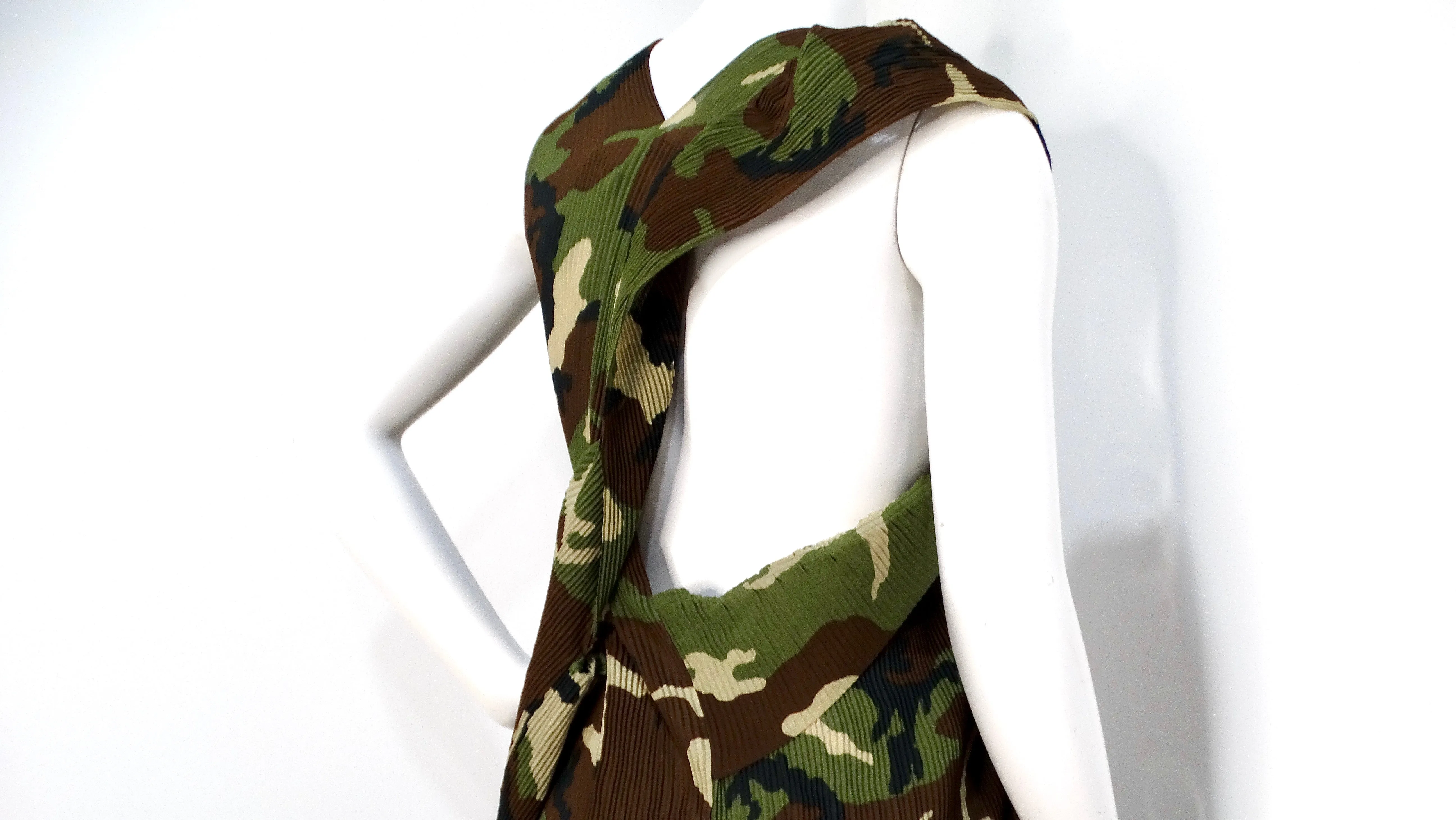 Junya Watanabe CDG 2010 Runway Green Camo Print Pleated Asymmetrical Dress