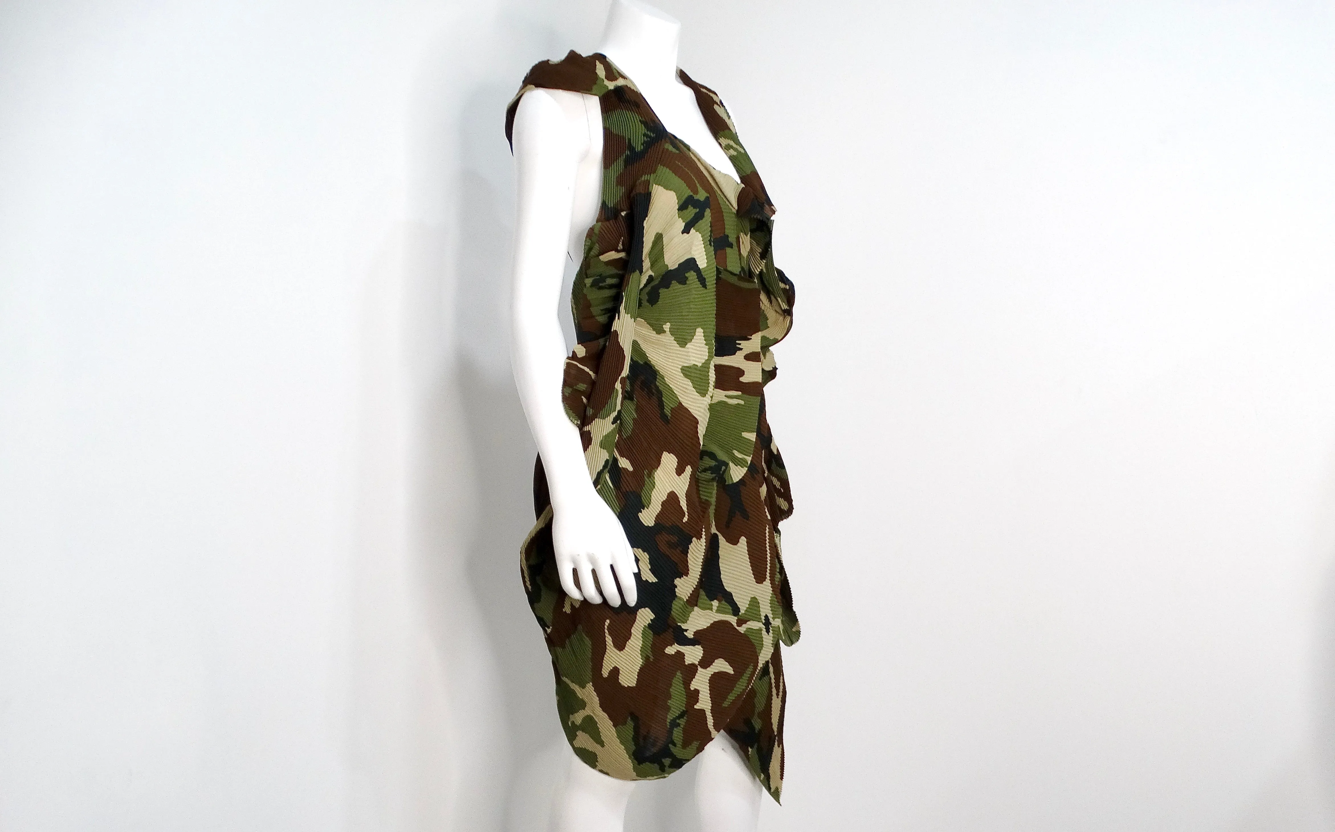 Junya Watanabe CDG 2010 Runway Green Camo Print Pleated Asymmetrical Dress