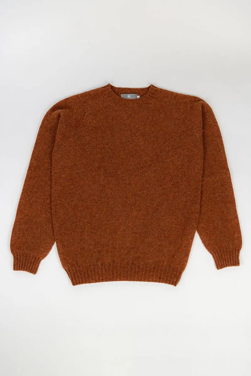 Mens Seamless Saddle Shoulder Shetland Jumper - Light rust