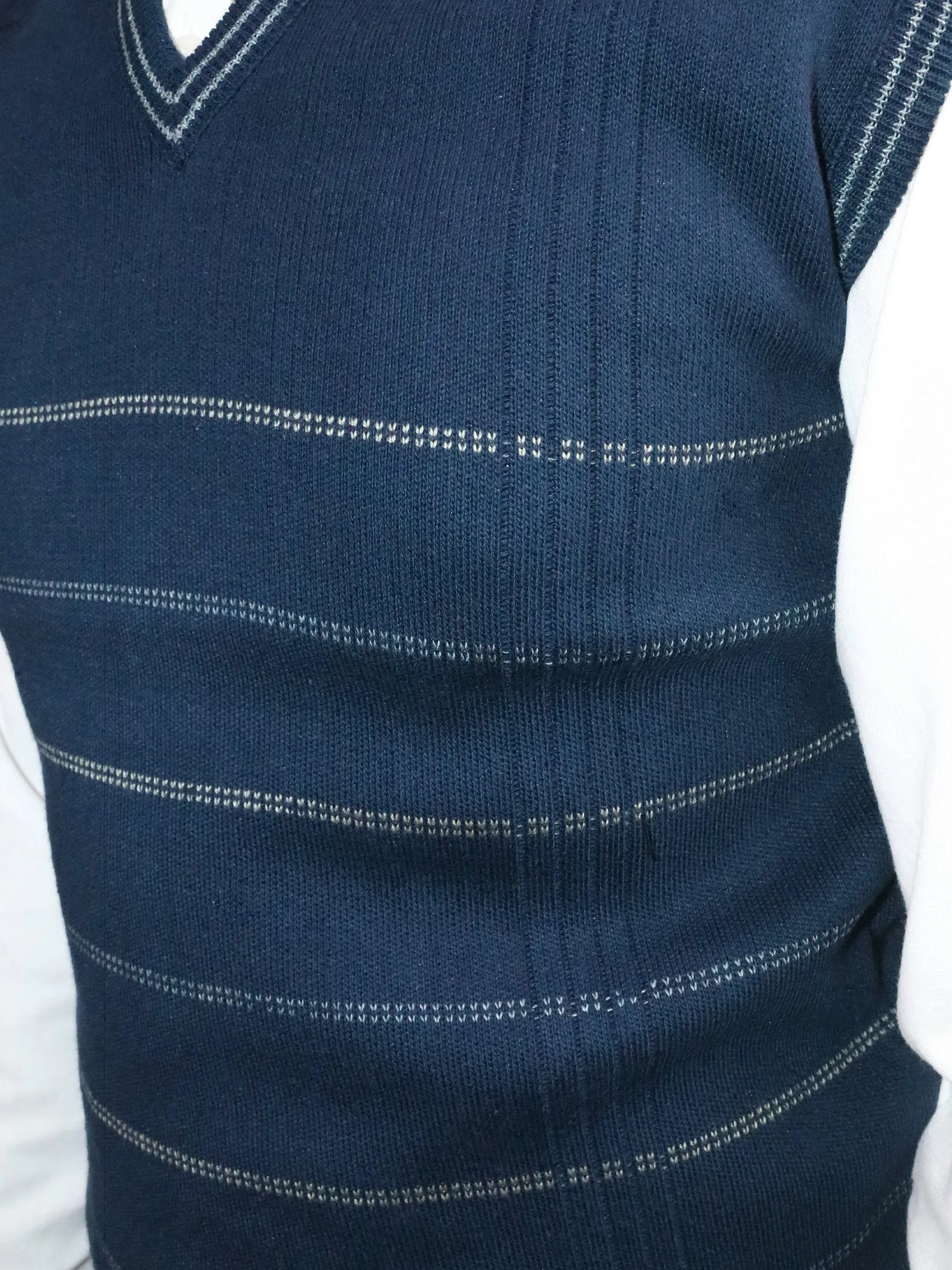 Navy Blue Sleeveless Sweater for Men MSW35