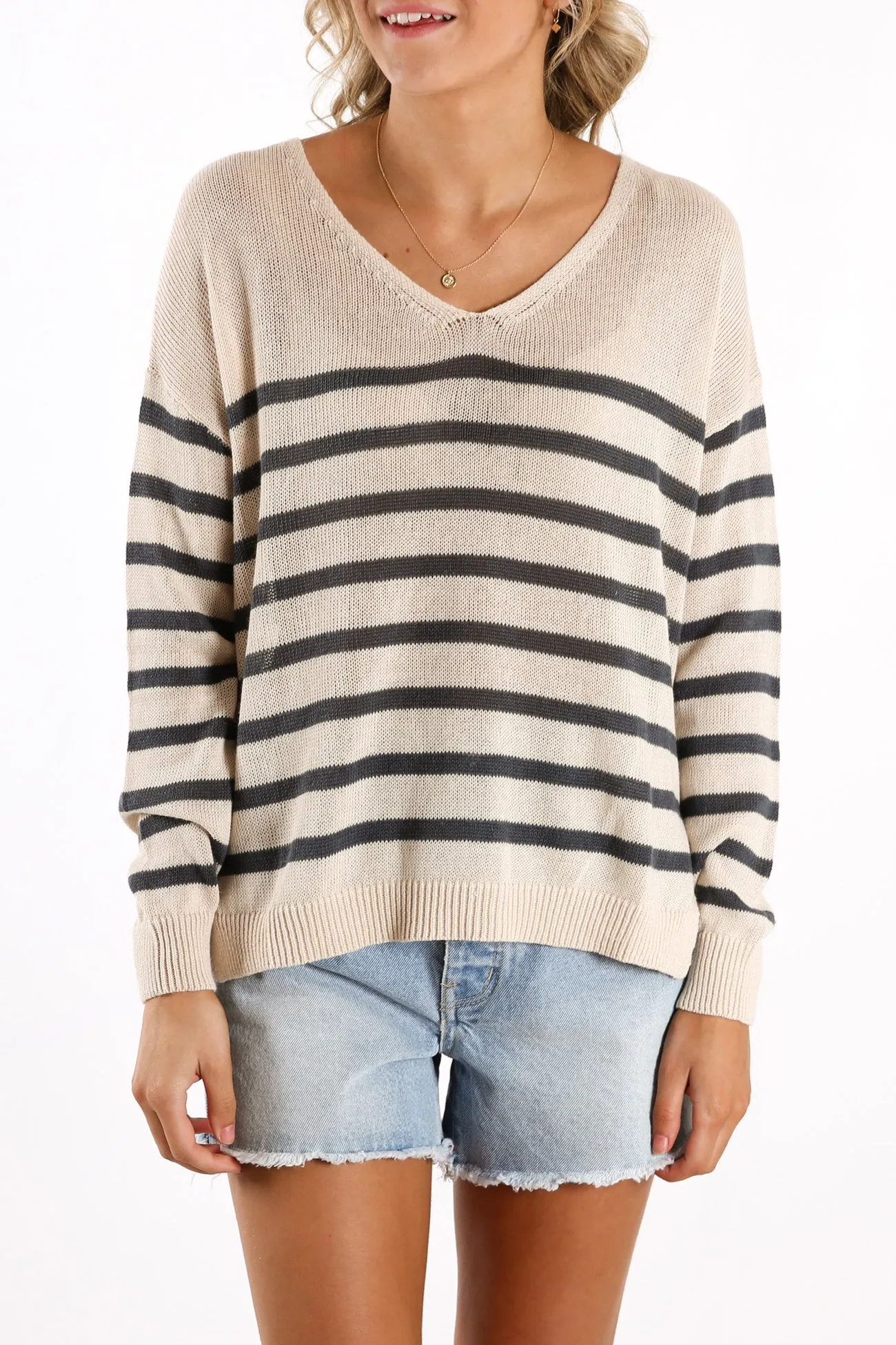 Surface Vee Neck Knit Whisper White